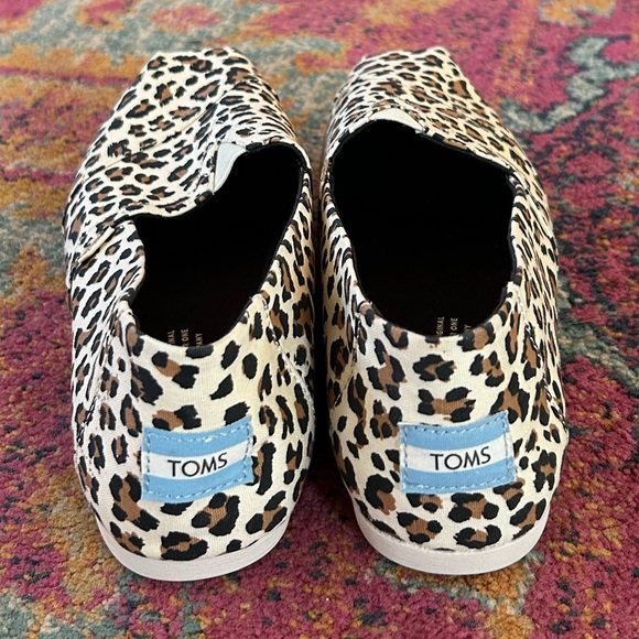 Toms | Women’s cream/black/brown Alpargata Animal Print Casual Slip-On Shoes 7.5 - Picture 7 of 15